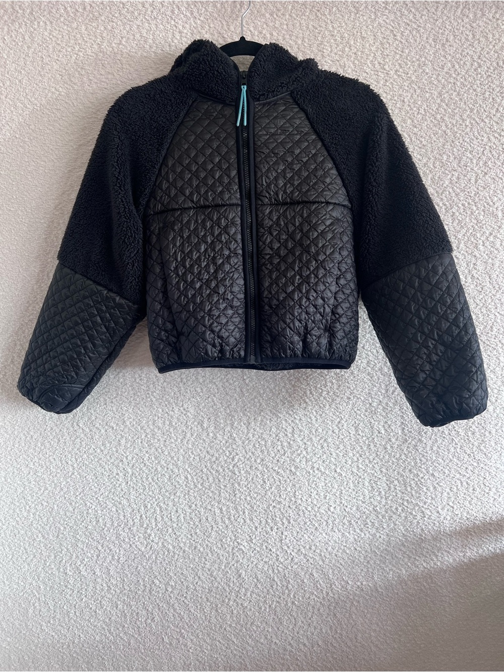 Athleta Girl Kids Black Quilted Sherpa Long Sleeve Hooded Size 12